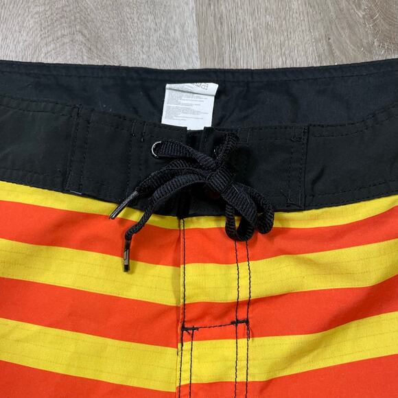 Quiksilver Boardshorts Mens 36 Surf Swim Trunks Striped Drawstring Pocket - Picture 3 of 10